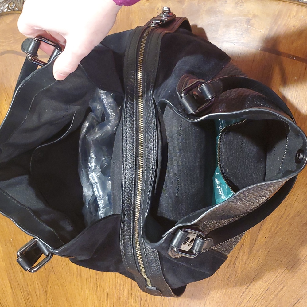 Coach Edie 42 Mixed Leathers Shoulder Bag - Picture 12 of 16